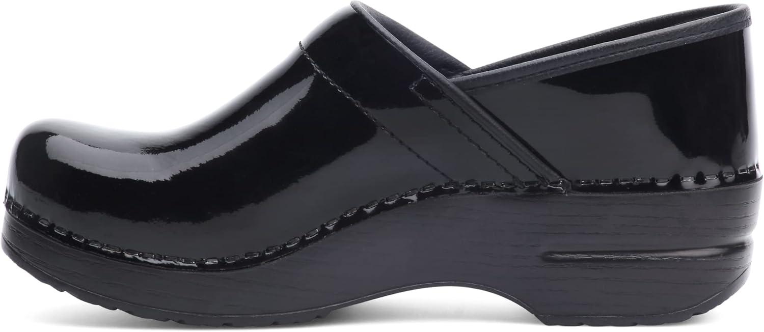 imageDansko Womens Professional ClogBlack Patent Leather