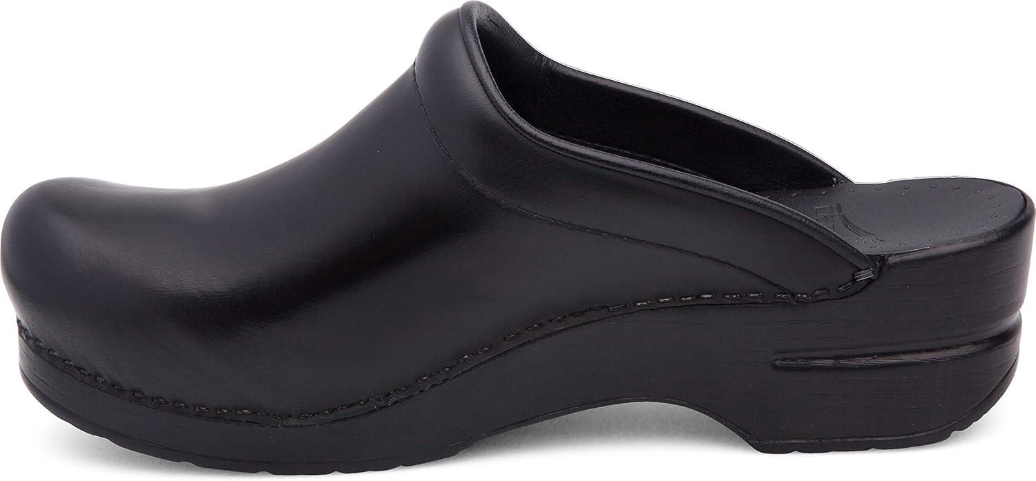 imageDansko Womens Sonja MuleBlack Cabrio