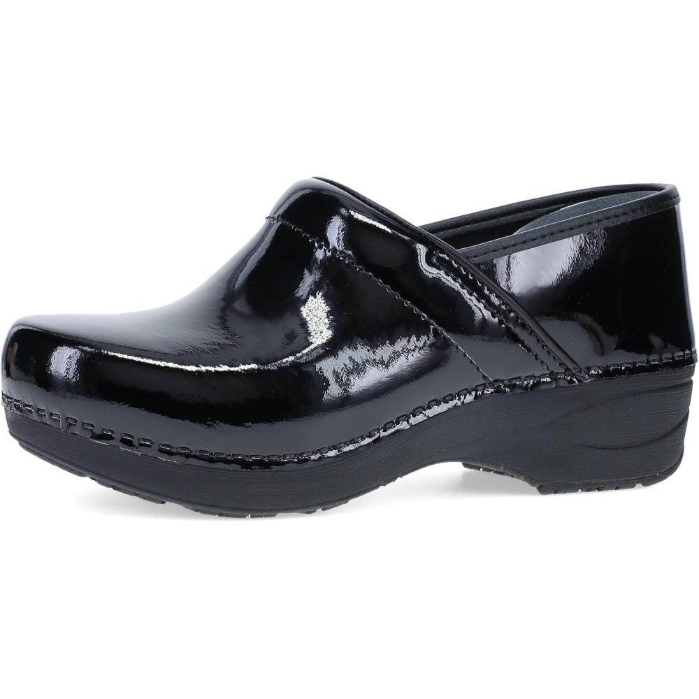 imageDansko XP 20 Clogs Lightweight SlipResistant Footwear for Comfort and Support Ideal for Long Standing Professionals Nursing Healthcare ProfessionalsBlackBlack