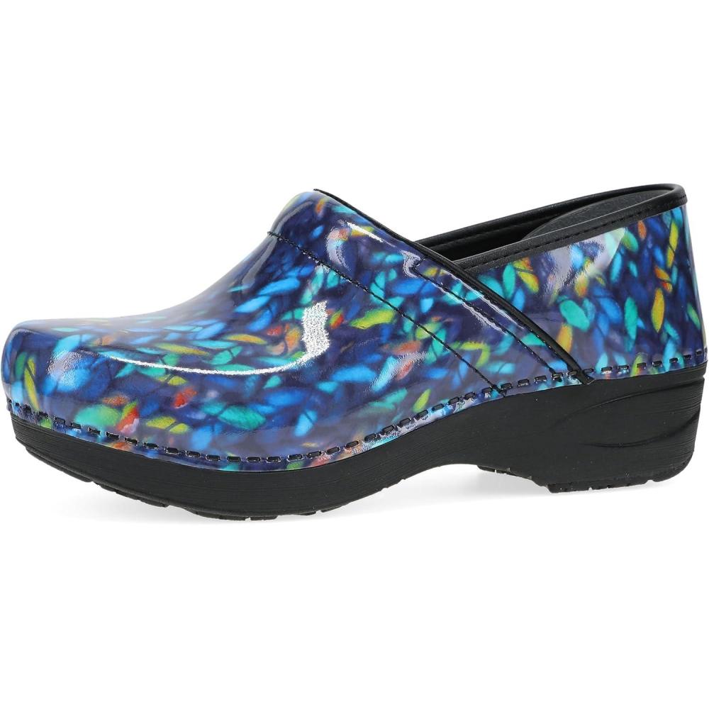 imageDansko XP 20 Clogs Lightweight SlipResistant Footwear for Comfort and Support Ideal for Long Standing Professionals Nursing Healthcare ProfessionalsBlue Knit