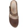 Dansko Lucia Closed-Toe Sandals for Women – Linings from Recycled Materials and Leather for Breathability- Lightweight Rubber Outsole for Long-Lasting Wear(Tan)